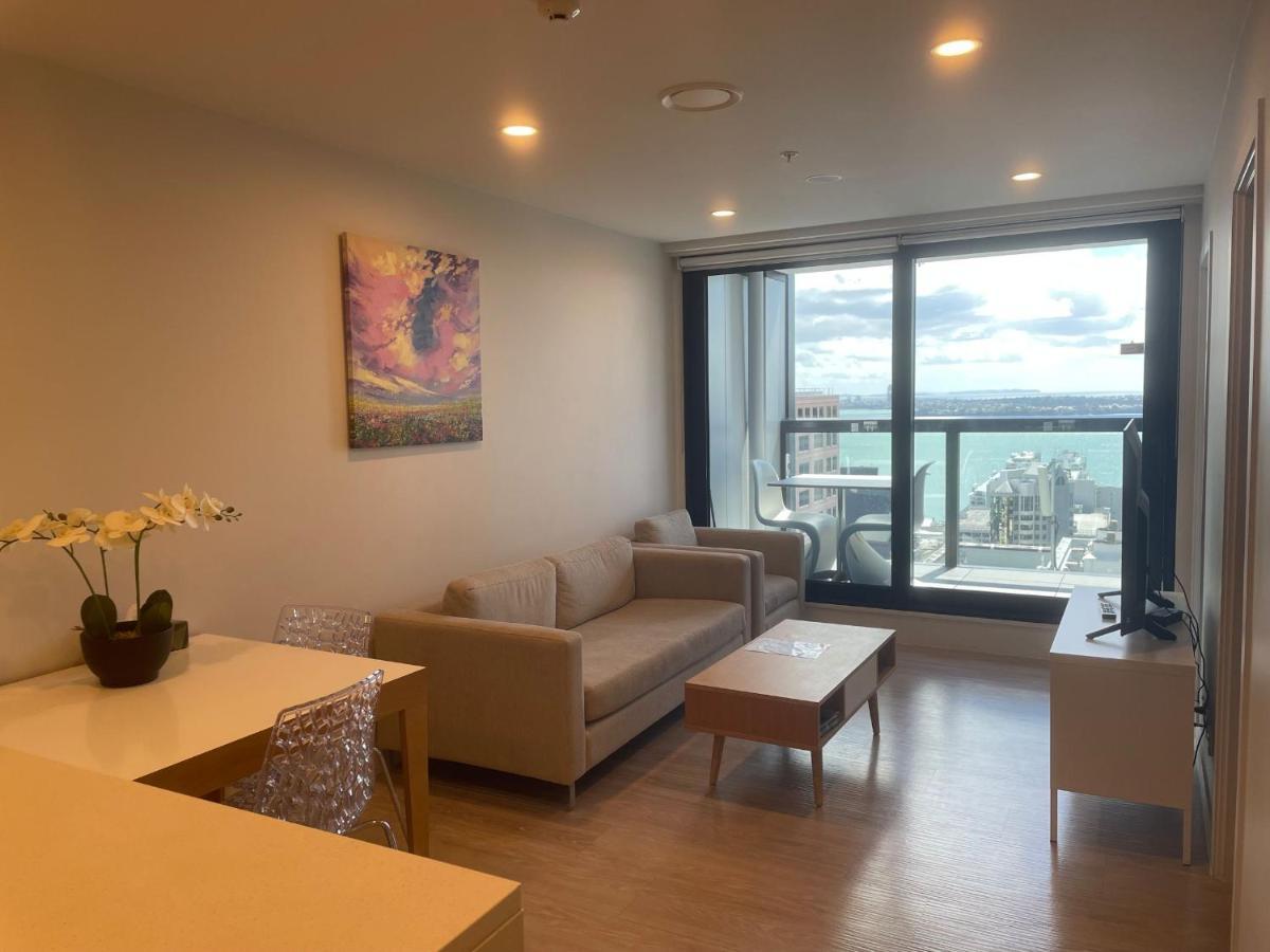 Modern 2 Bedroom Apartment 1 Minute To Skytower Auckland Ngoại thất bức ảnh