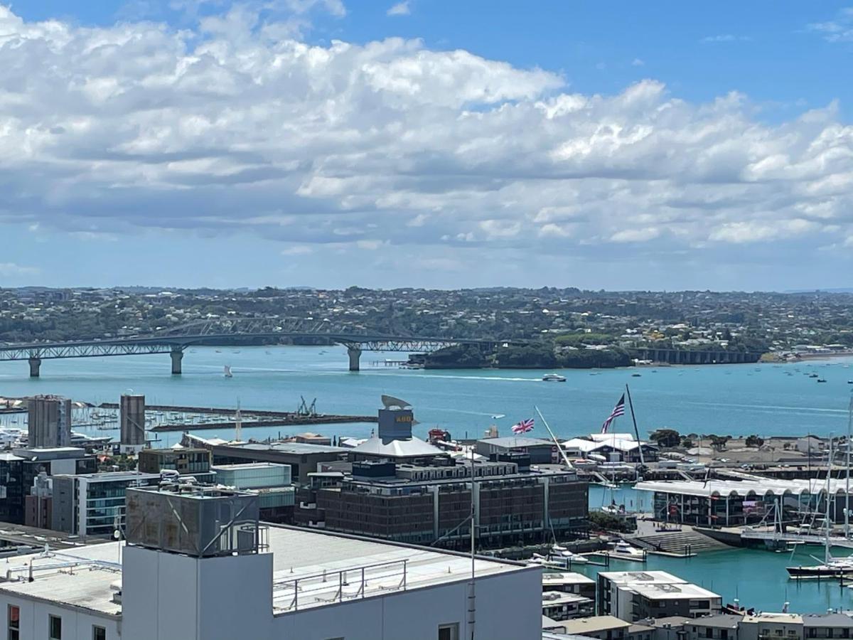 Modern 2 Bedroom Apartment 1 Minute To Skytower Auckland Ngoại thất bức ảnh