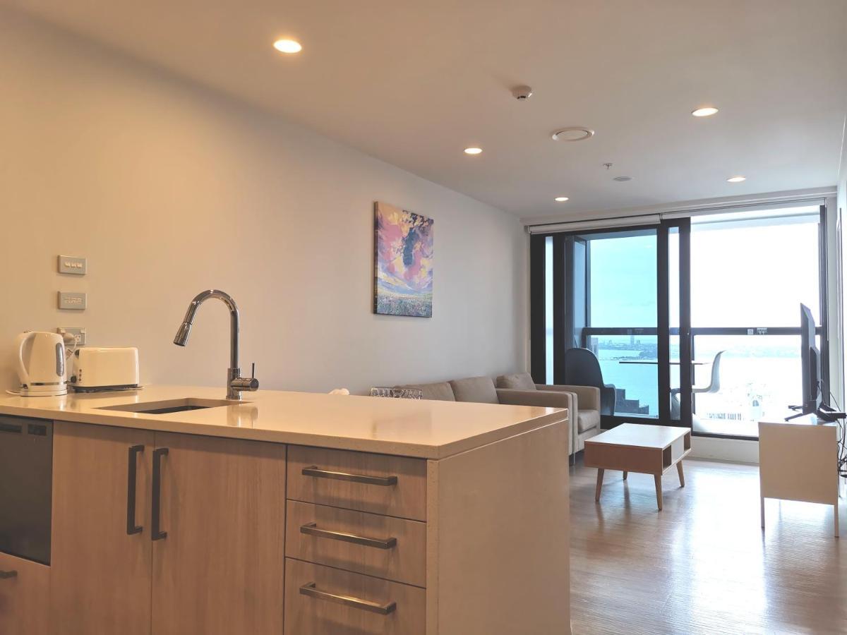 Modern 2 Bedroom Apartment 1 Minute To Skytower Auckland Ngoại thất bức ảnh